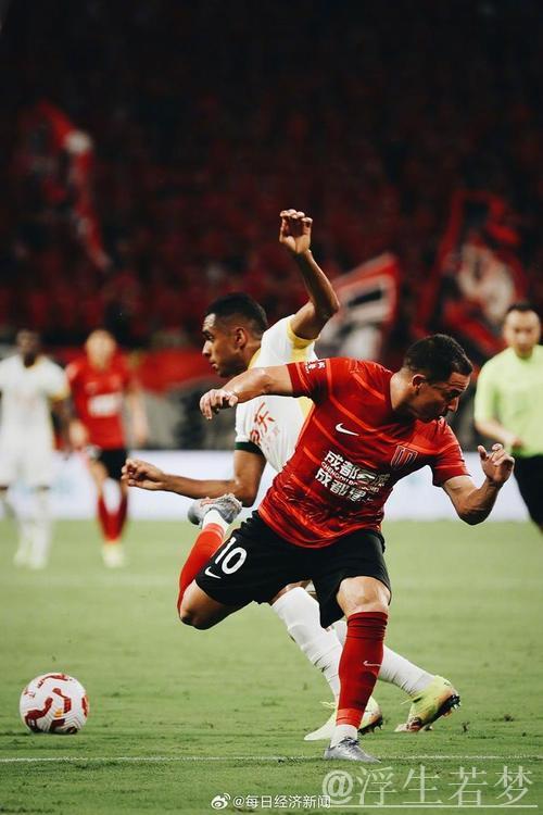 莱切特突破内切破门 再下一城